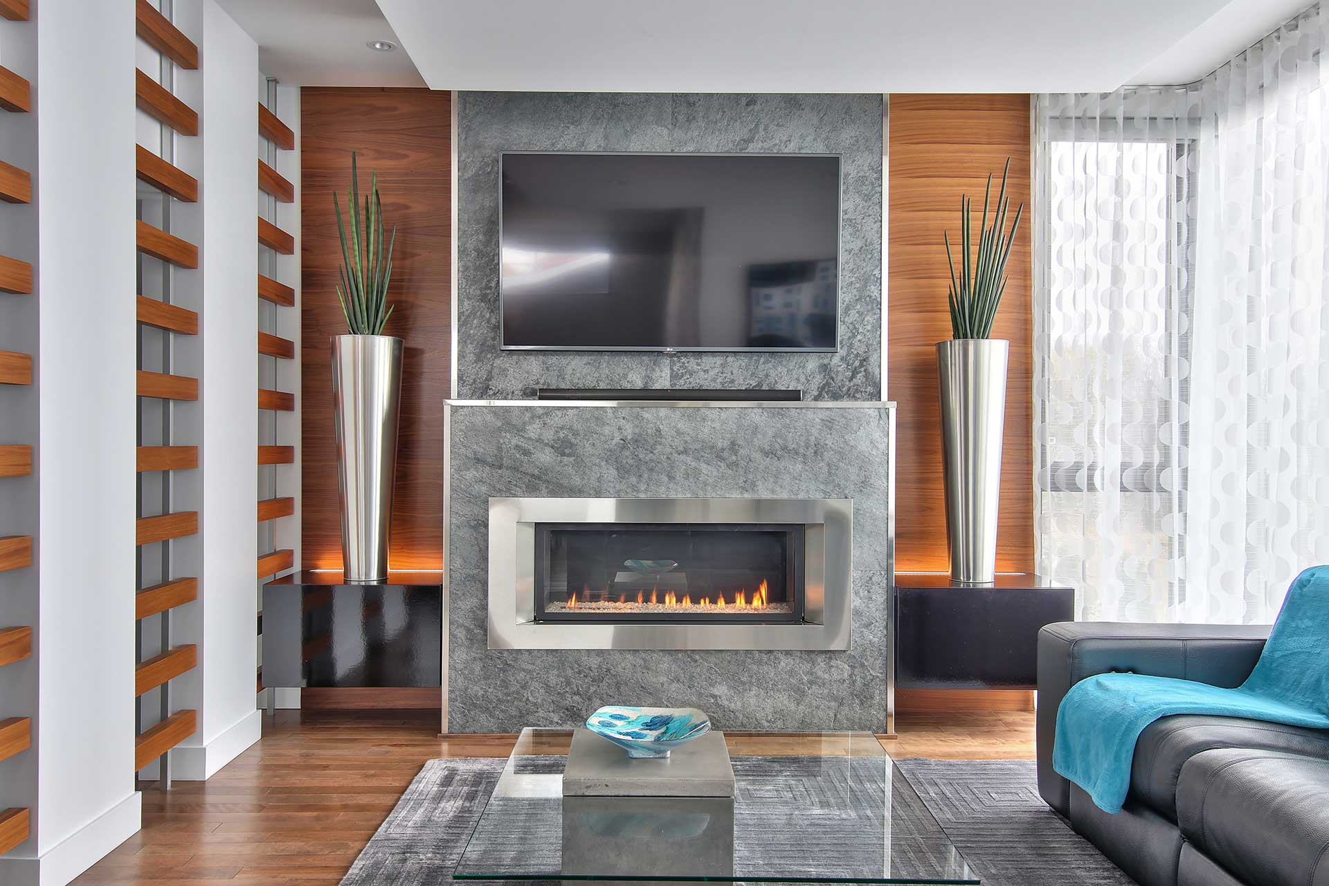 Revêtements muraux pierres laminées Boston | Lanctôt Couvre-Sol Design